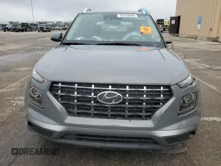 2022 Hyundai Venue SEL with VIN KMHRC8A36NU135985, listed as a Copart auction lot 58169645 with 28,547 mi miles and Salvage title. Bid and sale history available at DreamBid. Image 5.