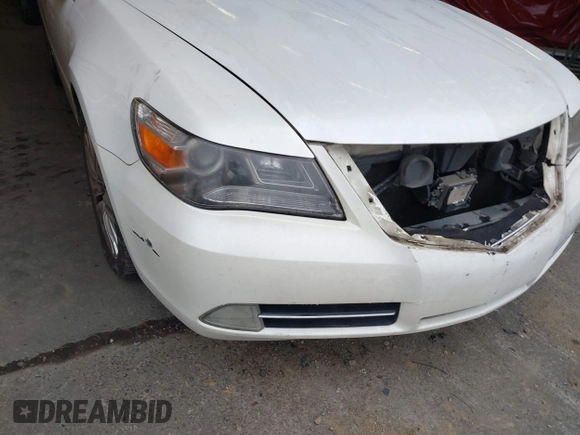 2011 Acura RL Technology with VIN JH4KB2F66BC000465, listed as a IAAI auction lot 41312767 with 129,418 mi miles and . Bid and sale history available at DreamBid. Image 18.