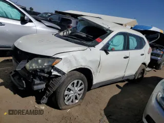2016 Nissan Rogue SV with VIN 5N1AT2MV2GC823837, listed as a Copart auction lot 70431174 with 204,538 mi miles and Salvage Title. Bid and sale history available at DreamBid. Image 1.