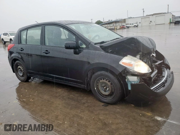 2009 Nissan Versa S with VIN 3N1BC13E99L484430, listed as a Copart auction lot 54484725 with 86,619 mi miles and Salvage Title. Bid and sale history available at DreamBid. Image 4.