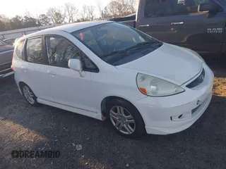 2007 Honda Fit Sport with VIN JHMGD38657S006743, listed as a IAAI auction lot 41822210 with 352,841 mi miles. Bid and sale history available at carsss.com. Image 1.