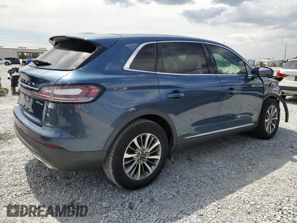 2019 Lincoln Nautilus Select z VIN 2LMPJ8K92KBL24090, wystawiony jako Copart lot #55441825 z przebiegiem 43 703 mil mil oraz Nie do naprawy • Non repairable. Historia ofert i sprzedaży dostępna na DreamBid. Obrazek 3.