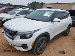 2021 Kia Seltos LX with VIN KNDEPCAA2M7118655, listed as a IAAI auction lot 41349198 with 75,254 mi miles. Bid and sale history available at carsss.com. Image 17.