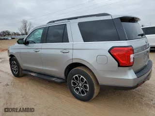 2022 Ford Expedition XL with VIN 1FMJU1GT7NEA42539, listed as a Copart auction lot 86118634 with 19,341 mi miles and Salvage Title. Bid and sale history available at carsss.com. Image 2.