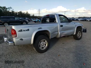 2003 Dodge Dakota with VIN 1D7GG16X33S130101, listed as a Copart auction lot 85999314 with 221,292 mi miles and Salvage Title. Bid and sale history available at carsss.com. Image 3.