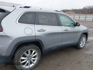 2017 Jeep Cherokee Limited with VIN 1C4PJMDB6HW537351, listed as a IAAI auction lot 41714970 with 161,193 mi miles and . Bid and sale history available at DreamBid. Image 6.