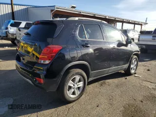 2021 Chevrolet Trax LT with VIN KL7CJPSM7MB371585, listed as a Copart auction lot 48882455 with 68,576 mi miles and Salvage Title. Bid and sale history available at carsss.com. Image 3.