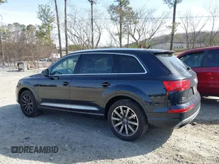 2017 Audi Q7 Prestige with VIN WA1VAAF75HD011877, listed as a IAAI auction lot 41751558 with 90,615 mi miles. Bid and sale history available at carsss.com. Image 14.
