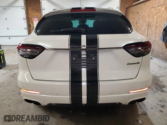 2022 Maserati Levante GT with VIN ZN661XUA1NX400262, listed as a Copart auction lot 76985893 with 8,614 mi miles. Bid and sale history available at carsss.com. Image 6.