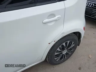 2012 Nissan Cube SL z VIN JN8AZ2KR5CT254201, wystawiony jako IAAI lot #42143061 z przebiegiem 186 435 mil mil oraz . Historia ofert i sprzedaży dostępna na DreamBid. Obrazek 12.