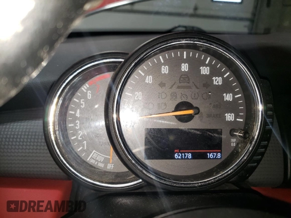 2016 MINI Convertible z VIN WMWWG5C58G3A83454, wystawiony jako Copart lot #41790805 z przebiegiem 62 178 mil mil oraz Tytuł czysty. Historia ofert i sprzedaży dostępna na DreamBid. Obrazek 9.