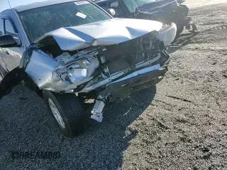 2013 Toyota Tacoma z VIN 5TFUX4EN1DX016584, wystawiony jako Copart lot #48462975 z przebiegiem 130 712 mil mil oraz Szkoda całkowita • Salvage title. Historia ofert i sprzedaży dostępna na DreamBid. Obrazek 11.