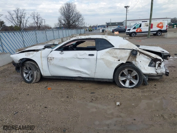 2016 Dodge Challenger SXT Plus with VIN 2C3CDZAG0GH201019, listed as a IAAI auction lot 41852157 with 117,799 mi miles. Bid and sale history available at carsss.com. Image 14.