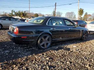 2009 Jaguar XJ VDP with VIN SAJWA82C19TH30903, listed as a Copart auction lot 84324914 with 92,312 mi miles and Clean Title. Bid and sale history available at carsss.com. Image 3.