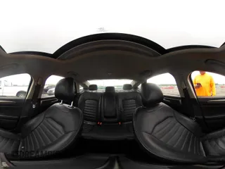 2014 Ford Fusion SE Hybrid с VIN 3FA6P0LUXER125766, выставлен на аукционе IAAI как лот 42178177 с пробегом 284 385 миль миль и . История ставок и продаж доступна на DreamBid. Изображение 18.