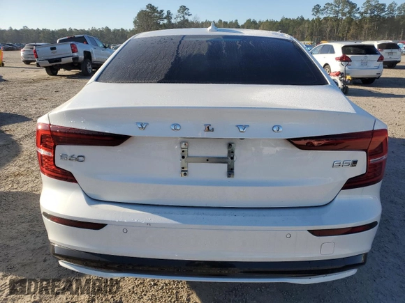 2024 Volvo S60 Core Dark Theme with VIN 7JRL12TK4RG315425, listed as a Copart auction lot 88862265 with 17,746 mi miles and Salvage title. Bid and sale history available at DreamBid. Image 6.