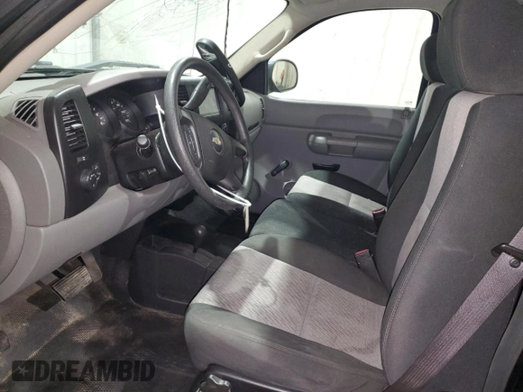 2008 Chevrolet Silverado 1500 Work Truck with VIN 1GCEK14CX8Z311999, listed as a Copart auction lot 79210204 with 115,223 mi miles and Non Repairable. Bid and sale history available at carsss.com. Image 7.