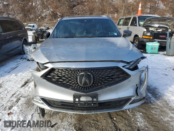 2024 Acura MDX w/A-Spec Package with VIN 5J8YE1H02RL000044, listed as a Copart auction lot 84683394 with 11,038 mi miles and Salvage Title. Bid and sale history available at carsss.com. Image 5.