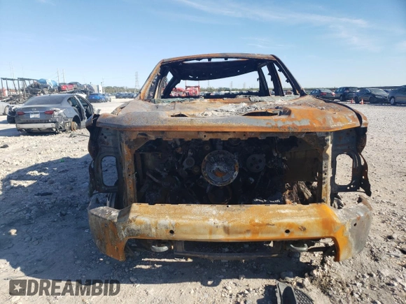 2022 Chevrolet Silverado 3500HD High Country with VIN 1GC4YVEY1NF313200, listed as a Copart auction lot 80905254 with 0 mi miles and Salvage Title. Bid and sale history available at carsss.com. Image 5.