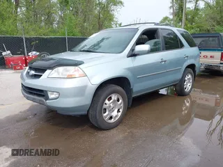 2002 Acura MDX with VIN 2HNYD18242H535635, listed as a IAAI auction lot 42123568 with 170,057 mi miles. Bid and sale history available at carsss.com. Image 2.