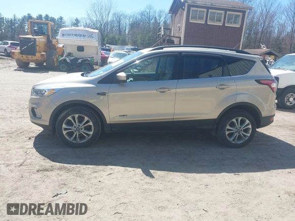 2017 Ford Escape SE with VIN 1FMCU9GD1HUD23228, listed as a IAAI auction lot 42074213 with 115,757 mi miles. Bid and sale history available at carsss.com. Image 14.