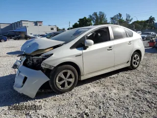 2014 Toyota Prius Four with VIN JTDKN3DU7E0390806, listed as a Copart auction lot 48702655 with 105,693 mi miles and Salvage title. Bid and sale history available at DreamBid. Image 1.