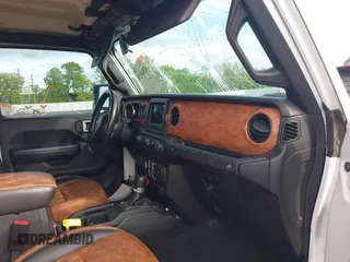 2020 Jeep Wrangler Unlimited Sport S with VIN 1C4HJXDN6LW198065, listed as a IAAI auction lot 42049279 with 72,512 mi miles. Bid and sale history available at carsss.com. Image 5.