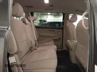 2020 Kia Sedona LX with VIN KNDMB5C17L6581477, listed as a IAAI auction lot 41705127 with 40,979 mi miles. Bid and sale history available at carsss.com. Image 8.
