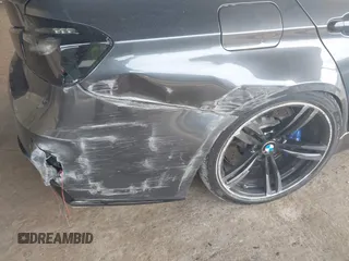 2018 BMW M3 z VIN WBS8M9C56J5J78396, wystawiony jako IAAI lot #42108799 z przebiegiem Nie podano mil oraz . Historia ofert i sprzedaży dostępna na DreamBid. Obrazek 6.