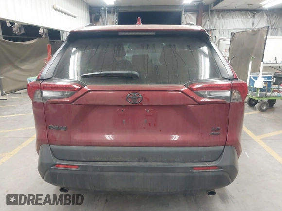 2021 Toyota RAV4 LE with VIN 2T3F1RFV2MW218151, listed as a IAAI auction lot 41861115 with 59,591 mi miles. Bid and sale history available at carsss.com. Image 16.