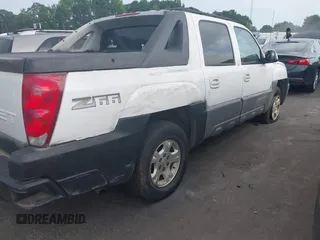 2002 Chevrolet Avalanche with VIN 3GNEC13T92G185390, listed as a IAAI auction lot 42619388 with 164,145 mi miles and . Bid and sale history available at DreamBid. Image 4.