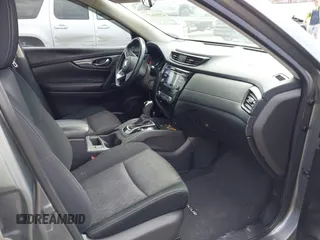 2017 Nissan Rogue SL z VIN JN8AT2MV7HW025973, wystawiony jako IAAI lot #42000657 z przebiegiem 131 762 mil mil oraz . Historia ofert i sprzedaży dostępna na DreamBid. Obrazek 5.
