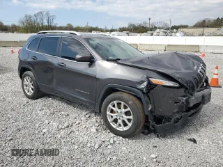 2016 Jeep Cherokee Latitude z VIN 1C4PJMCB0GW311046, wystawiony jako Copart lot #54308945 z przebiegiem 137 919 mil mil oraz Szkoda całkowita • Salvage title. Historia ofert i sprzedaży dostępna na DreamBid. Obrazek 4.