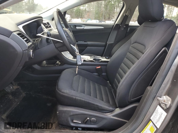 2014 Ford Fusion SE with VIN 1FA6P0H70E5352096, listed as a Copart auction lot 51282205 with 142,474 mi miles and Clean Title. Bid and sale history available at carsss.com. Image 7.