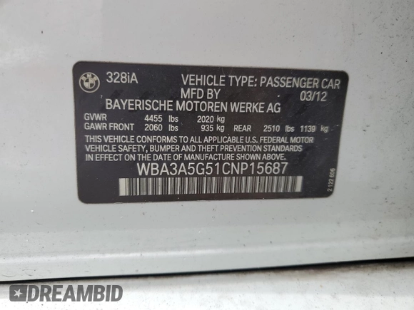 2012 BMW 3 Series 328i z VIN WBA3A5G51CNP15687, wystawiony jako Copart lot #65285755 z przebiegiem 189 490 mil mil oraz Czysty tytuł • Clean title. Historia ofert i sprzedaży dostępna na DreamBid. Obrazek 12.