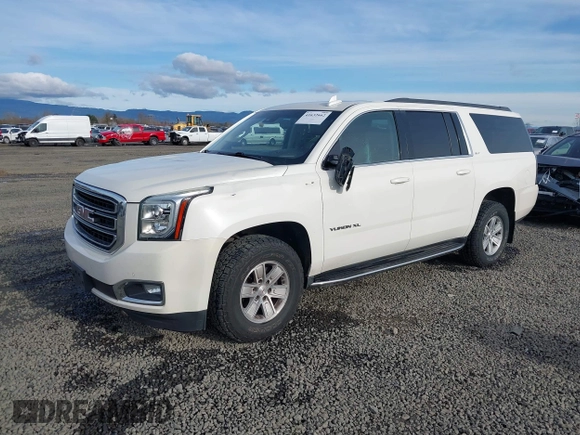 2015 GMC Yukon XL SLT with VIN 1GKS2HKC3FR586338, listed as a IAAI auction lot 41632662 with 149,133 mi miles. Bid and sale history available at carsss.com. Image 18.