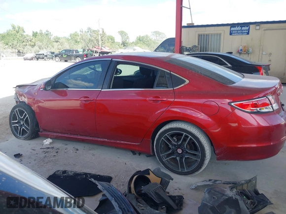 2013 Mazda 6 i Sport with VIN 1YVHZ8BH7D5M03888, listed as a IAAI auction lot 41617274 with 171,225 mi miles and . Bid and sale history available at carsss.com. Image 15.