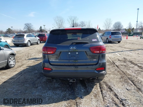 2019 Kia Sorento LX with VIN 5XYPGDA38KG515237, listed as a IAAI auction lot 41782259 with 55,543 mi miles. Bid and sale history available at carsss.com. Image 16.