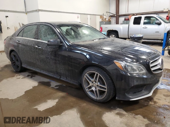 2016 Mercedes-Benz E-Class E 400 with VIN WDDHF6HB6GB202386, listed as a Copart auction lot 84726864 with 176,159 mi miles and Clean Title. Bid and sale history available at carsss.com. Image 4.