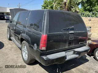 1999 Cadillac Escalade с VIN 1GYEK13R7XR408723, выставлен на аукционе IAAI как лот 42440305 с пробегом 173 754 миль миль и . История ставок и продаж доступна на DreamBid. Изображение 3.