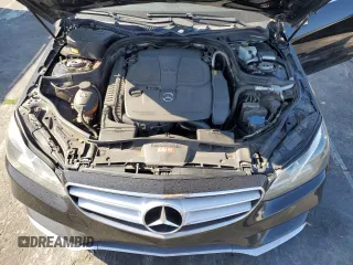 2014 Mercedes-Benz E 350 Sport z VIN WDDHF5KB4EA918824, wystawiony jako Copart lot #59358435 z przebiegiem 167 606 mil mil oraz Szkoda całkowita • Salvage title. Historia ofert i sprzedaży dostępna na DreamBid. Obrazek 11.