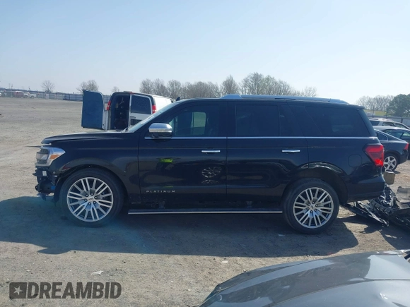 2022 Ford Expedition Platinum with VIN 1FMJU1MT0NEA10620, listed as a IAAI auction lot 41753686 with 58,709 mi miles and . Bid and sale history available at DreamBid. Image 15.