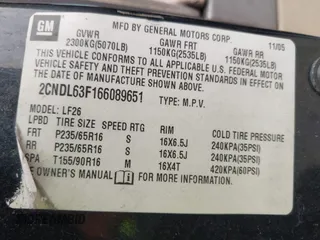 2006 Chevrolet Equinox LT z VIN 2CNDL63F166089651, wystawiony jako IAAI lot #42488631 z przebiegiem 210 048 mil mil oraz . Historia ofert i sprzedaży dostępna na DreamBid. Obrazek 9.