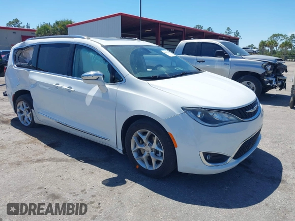 2020 Chrysler Pacifica Limited z VIN 2C4RC1GG9LR139786, wystawiony jako IAAI lot #41857783 z przebiegiem 105 182 mil mil oraz . Historia ofert i sprzedaży dostępna na DreamBid. Obrazek 1.