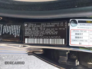 2005 BMW 3 Series 330i с VIN WBAEV53435KM40855, выставлен на аукционе IAAI как лот 42344505 с пробегом 120 060 миль миль и . История ставок и продаж доступна на DreamBid. Изображение 9.