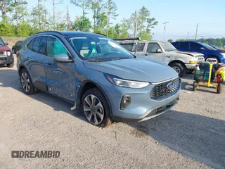 2024 Ford Escape Platinum with VIN 1FMCU9JA7RUB60892, listed as a IAAI auction lot 41918120 with 3,308 mi miles and . Bid and sale history available at carsss.com. Image 1.