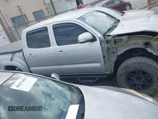 2012 Toyota Tacoma with VIN 3TMLU4ENXCM083340, listed as a IAAI auction lot 41704584 with 120,944 mi miles and . Bid and sale history available at DreamBid. Image 13.