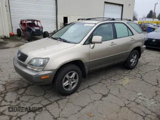 2000 Lexus RX 300 with VIN JT6HF10U7Y0101761, listed as a Copart auction lot 84743114 with 230,024 mi miles and Clean Title. Bid and sale history available at carsss.com. Image 1.