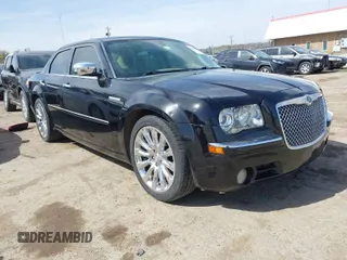 2009 Chrysler 300 with VIN 2C3LA63T39H612810, listed as a IAAI auction lot 41827898 with 76,558 mi miles. Bid and sale history available at carsss.com. Image 1.