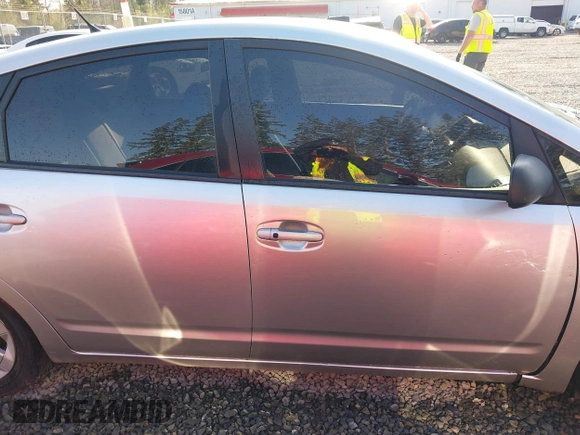 2005 Toyota Prius with VIN JTDKB20U853027020, listed as a IAAI auction lot 42084542 with 147,426 mi miles and . Bid and sale history available at DreamBid. Image 13.
